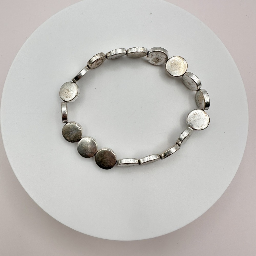 Vintage 90s Silver Tone Matte Disc Bead Stretch Bracelet - Boho Minimalist